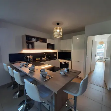 Apartment Neuf A Avec Balcon, Wifi, Et Parking Securise Pour 5 Personnes - Fr-1-239-1004 *