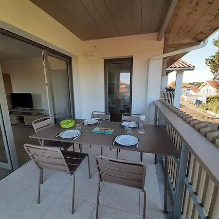 Neuf A Avec Balcon, Wifi, Et Parking Securise Pour 5 Personnes - Fr-1-239-1004 Apartment